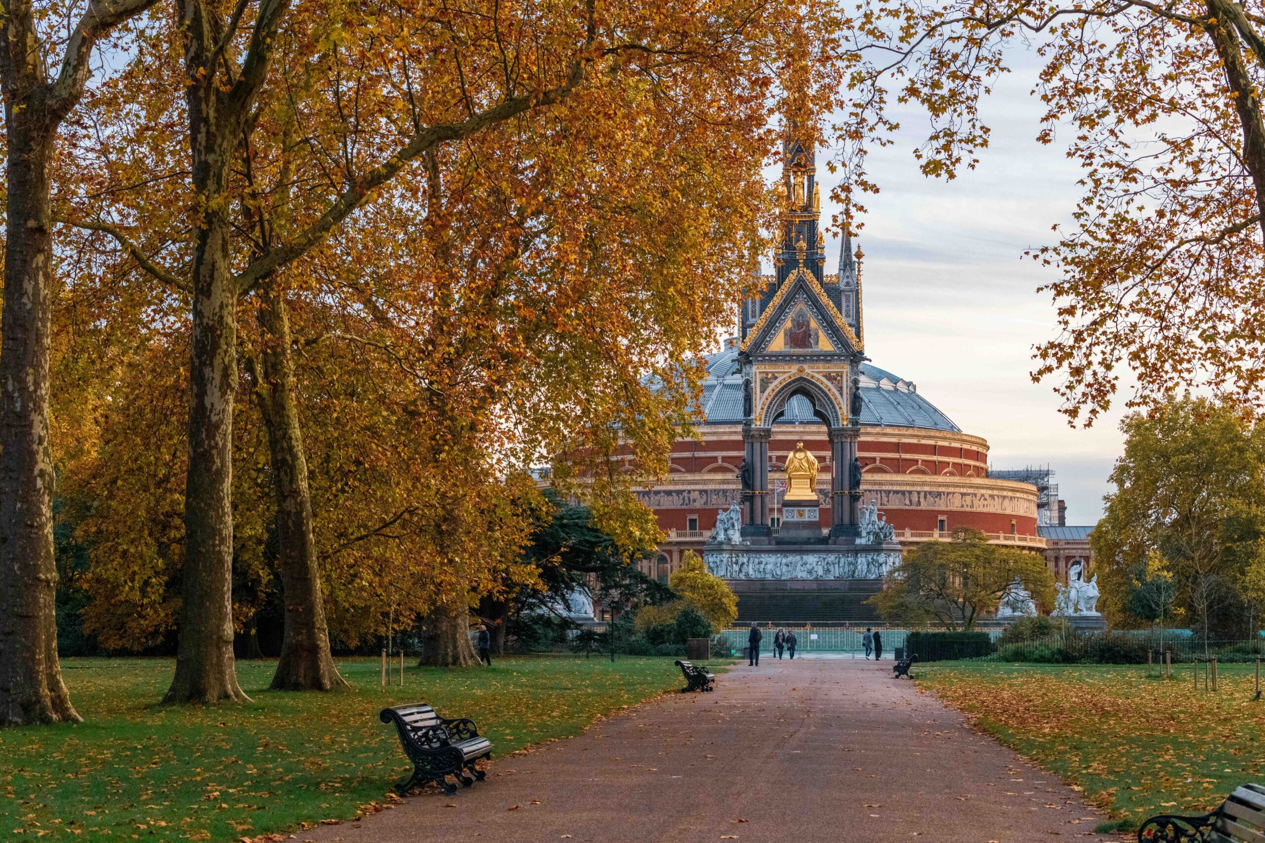 An image from Hyde Park in London. (Reasonably Priced Women’s Wellness in London)